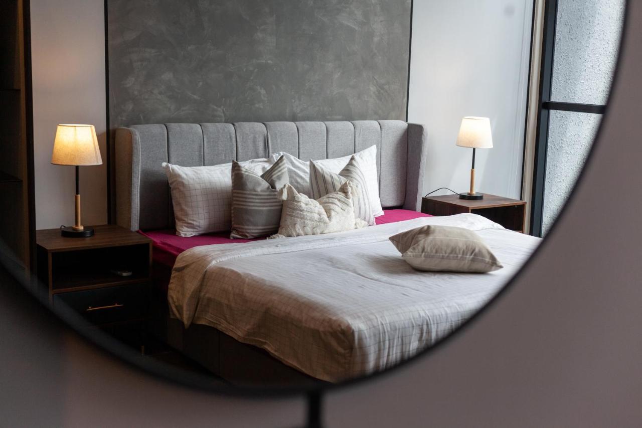 Scarletz Suites Klcc Kuala Lumpur Esterno foto